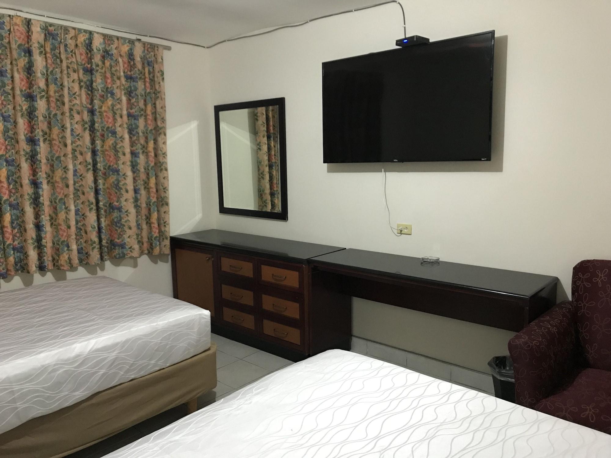 Hotel Guillen Jr Tijuana Exteriör bild