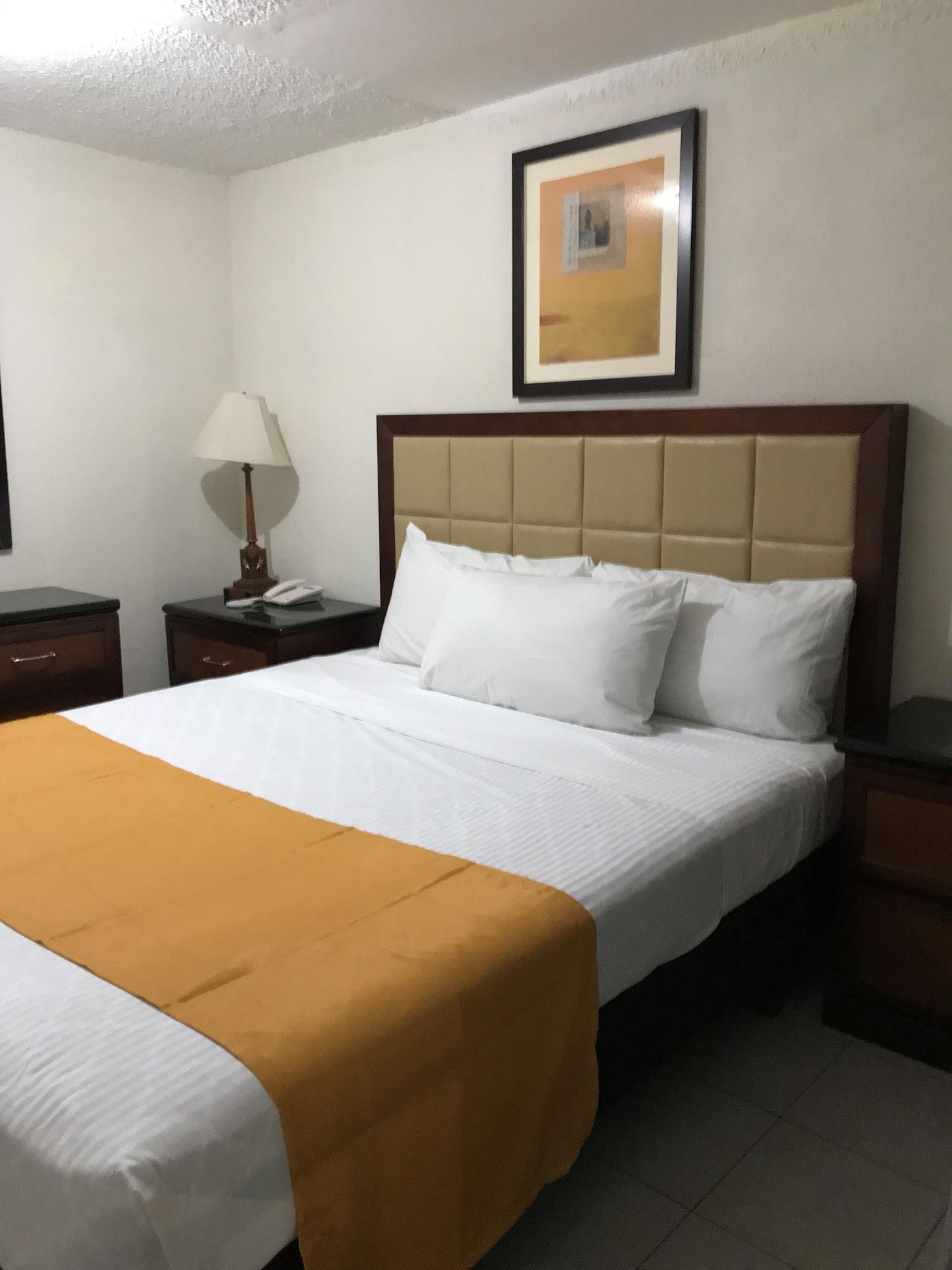 Hotel Guillen Jr Tijuana Exteriör bild