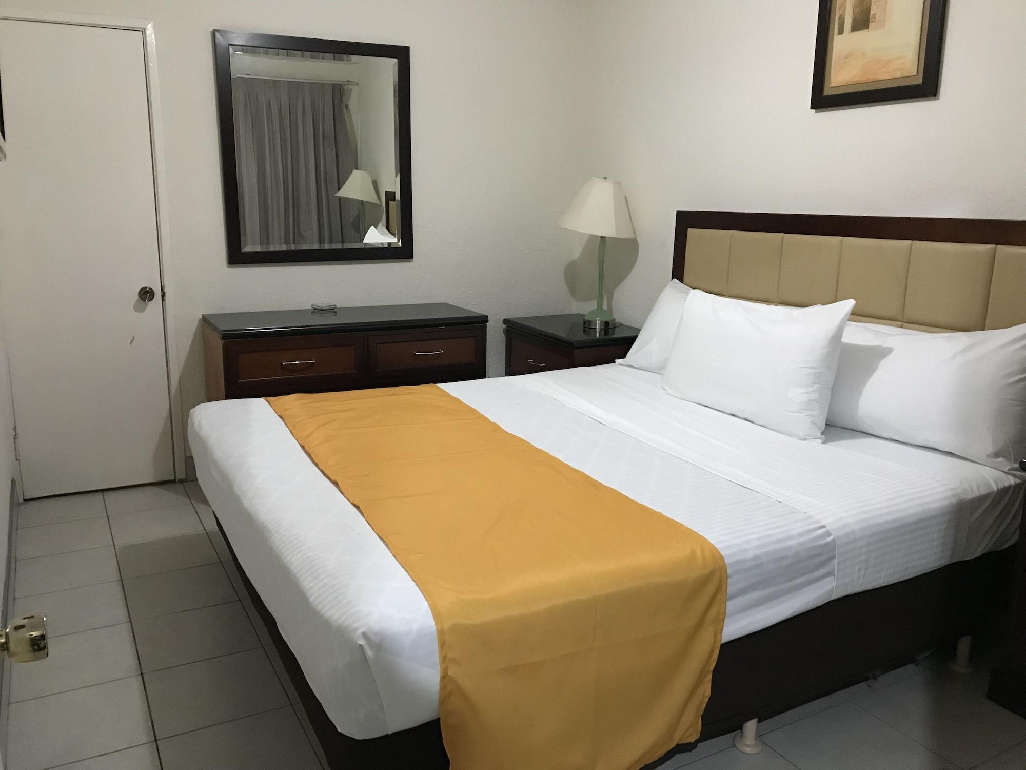 Hotel Guillen Jr Tijuana Exteriör bild