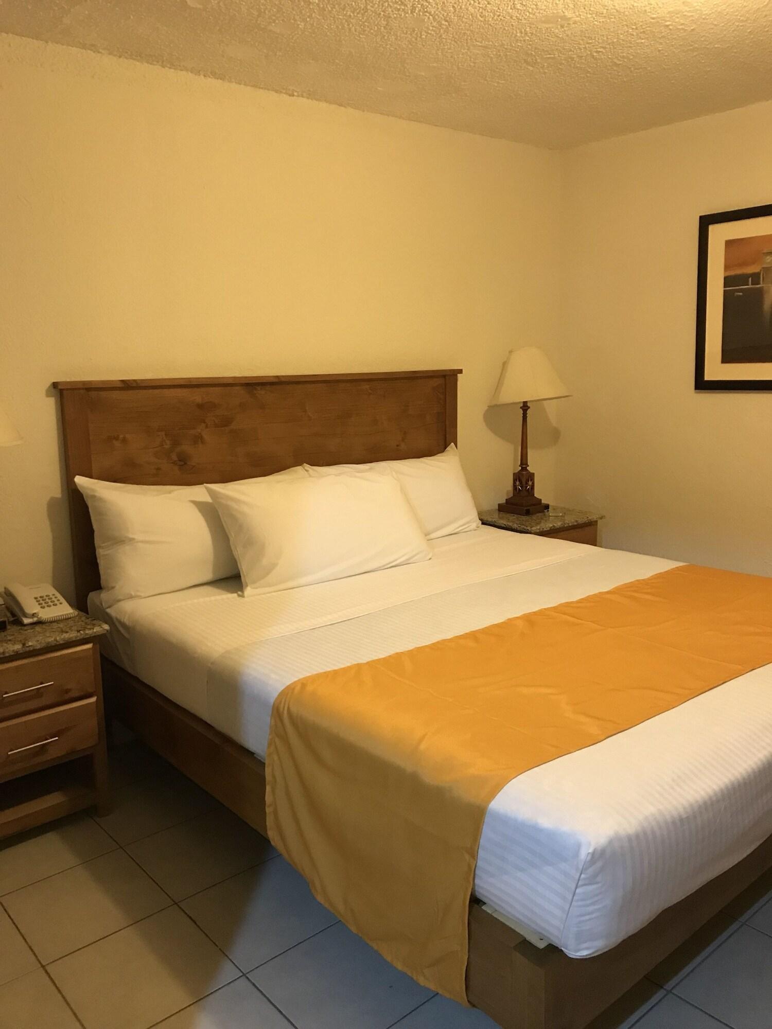 Hotel Guillen Jr Tijuana Exteriör bild