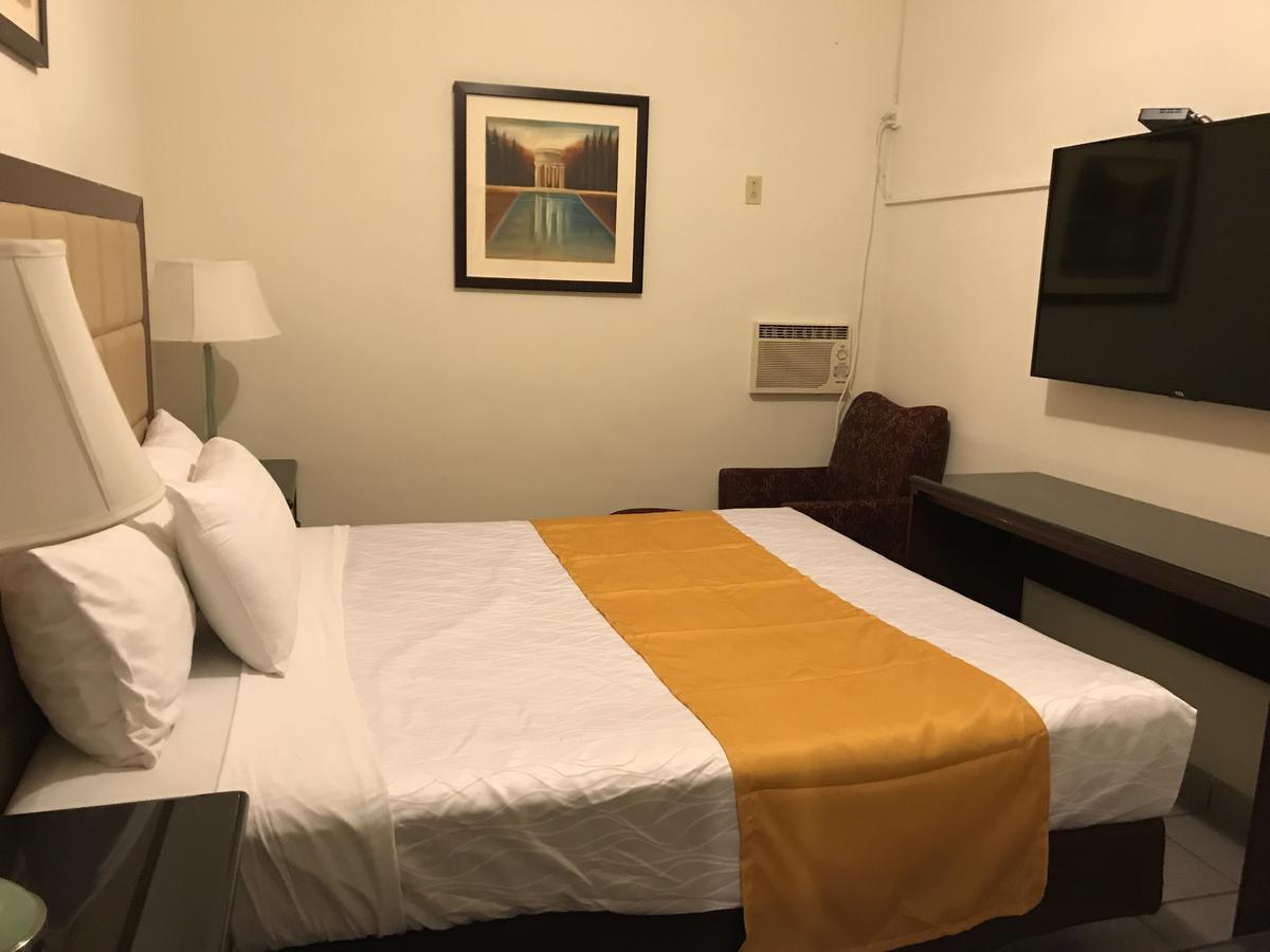 Hotel Guillen Jr Tijuana Exteriör bild