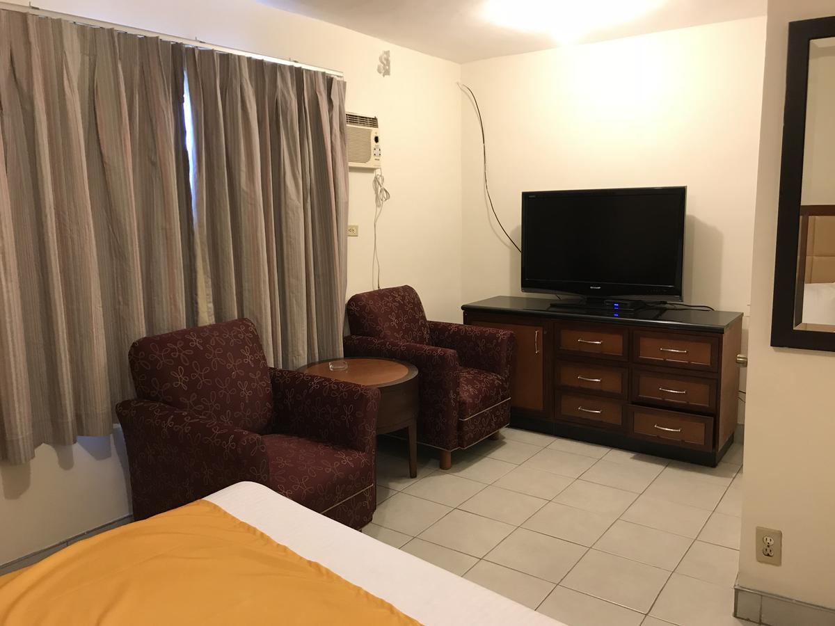 Hotel Guillen Jr Tijuana Exteriör bild