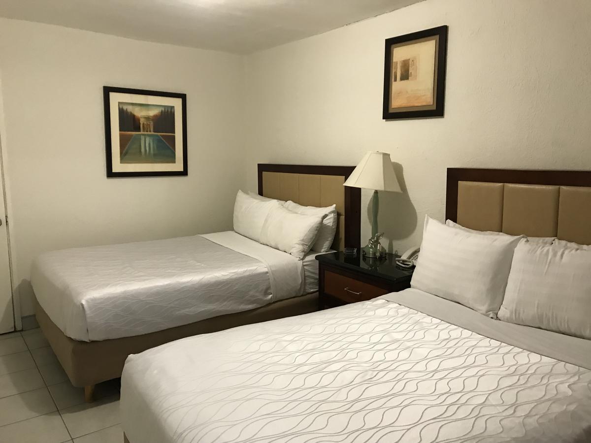 Hotel Guillen Jr Tijuana Exteriör bild