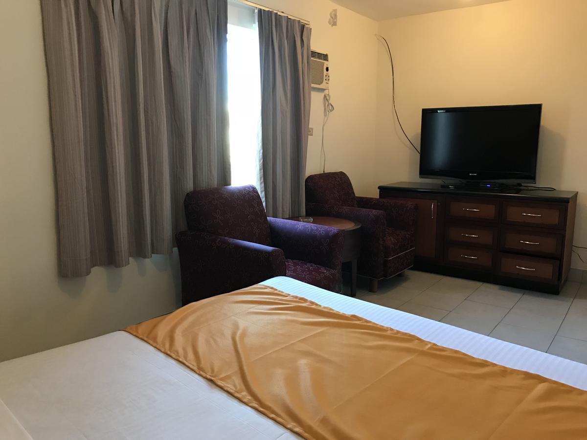 Hotel Guillen Jr Tijuana Exteriör bild